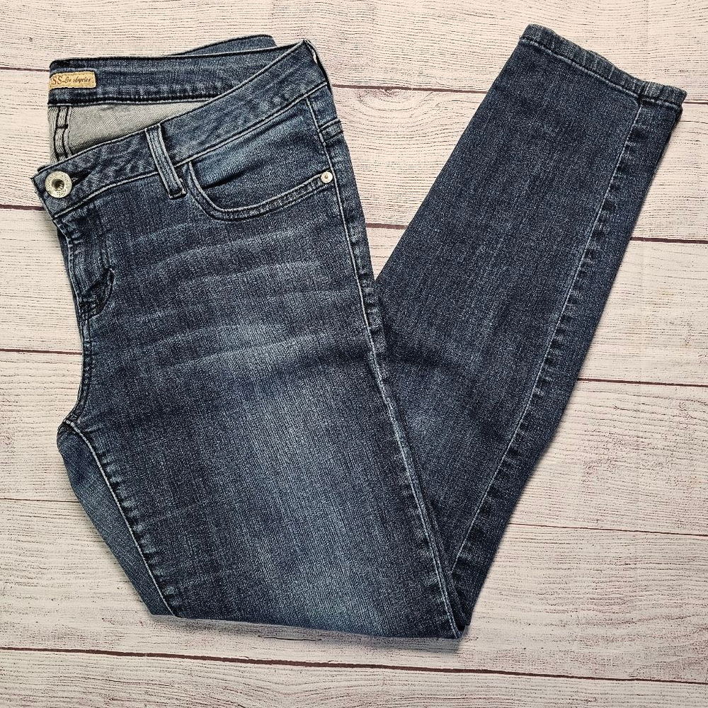 Guess sz 31 skinny jeans